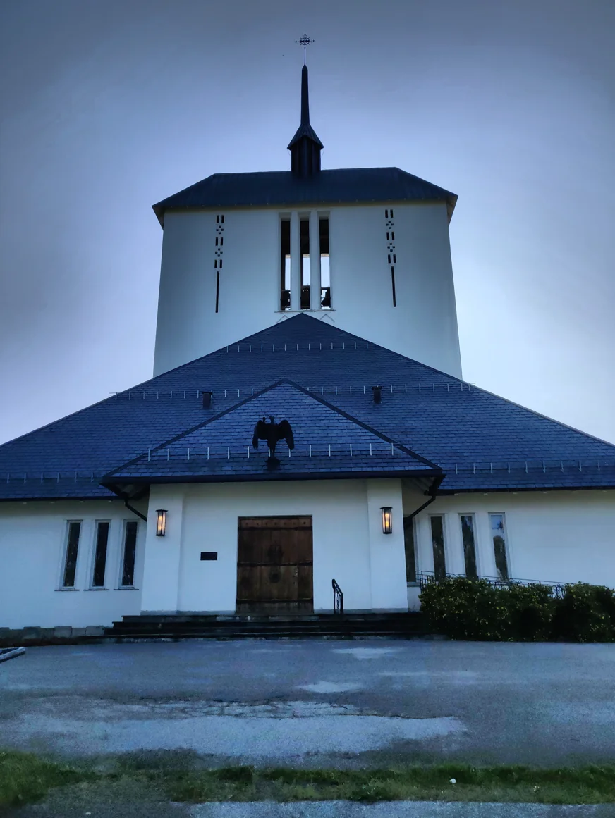 Kirche am St. Olavsweg in Norwegen