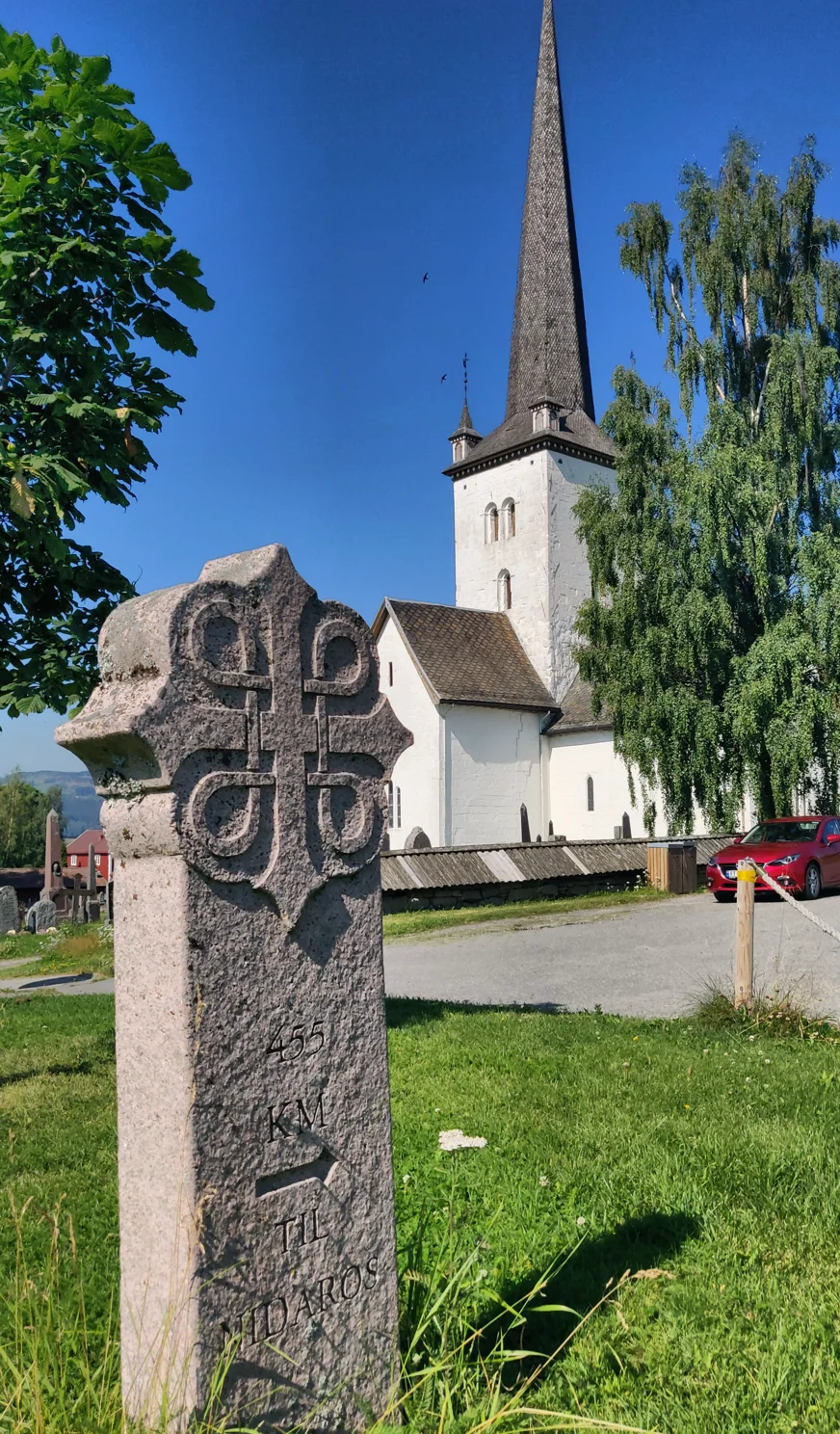 Kirche am St. Olavsweg in Norwegen