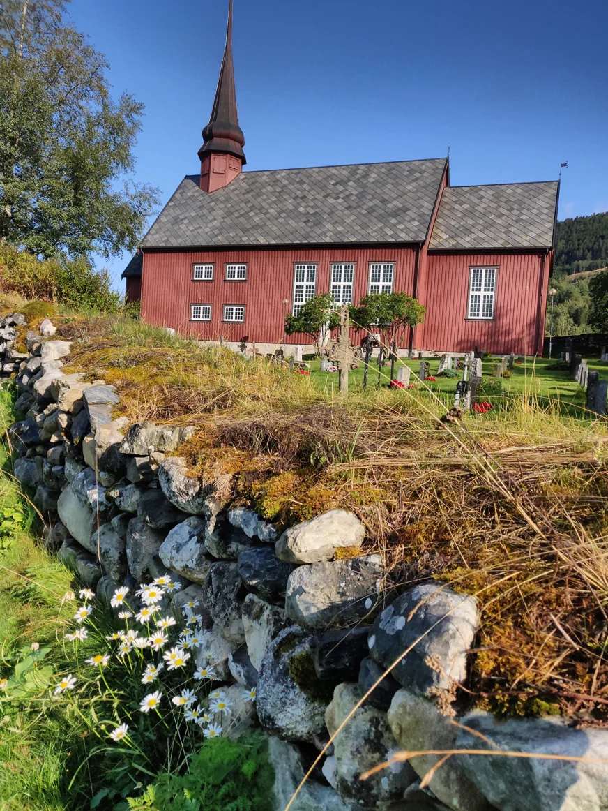 Kirche am St. Olavsweg in Norwegen